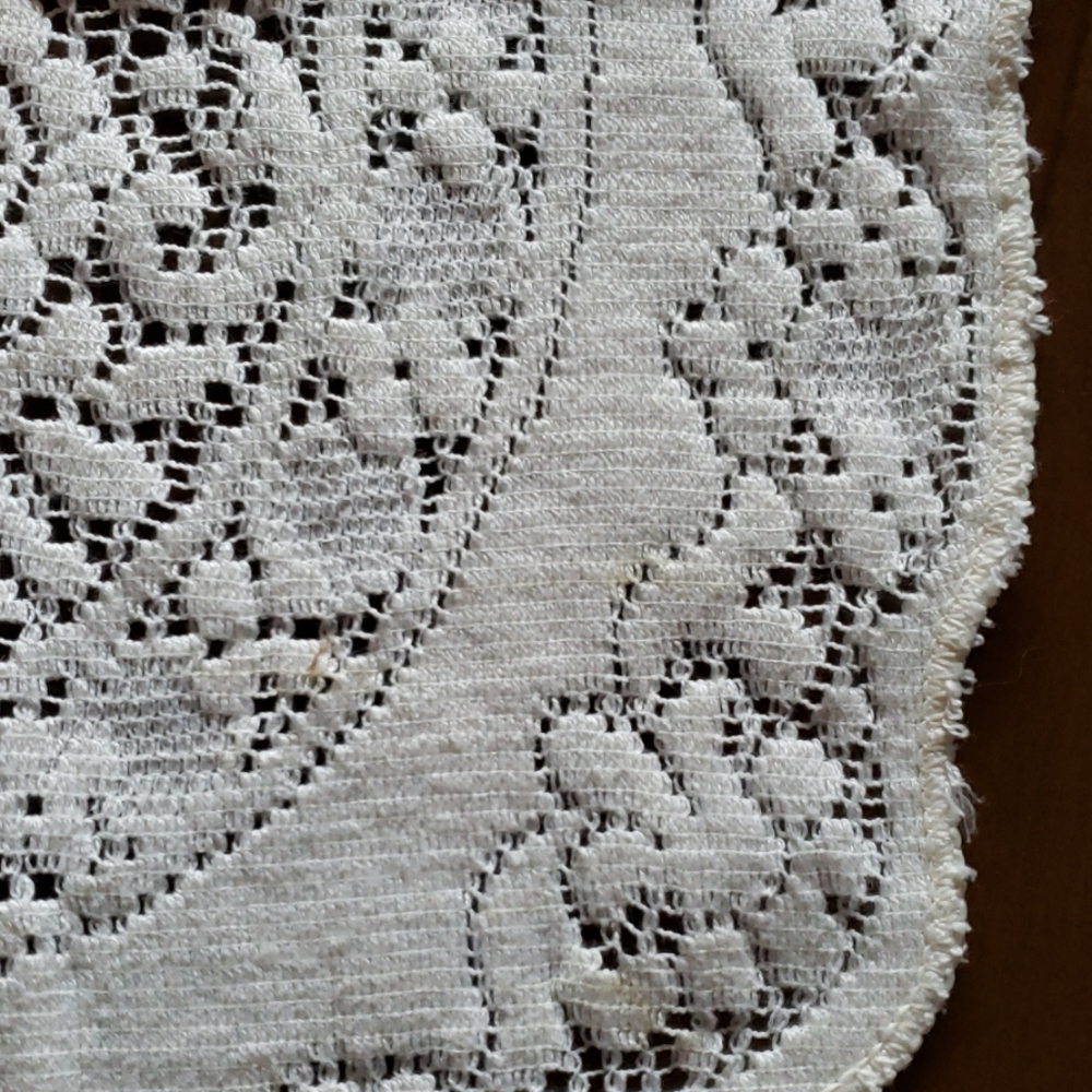 Table Doily - Picture 6 of 7